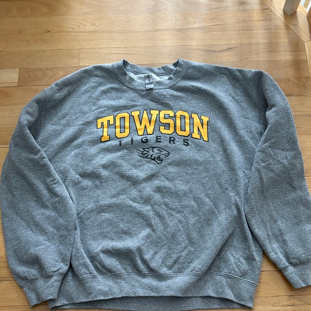 Towson Tigers Gray Sweatshirt
